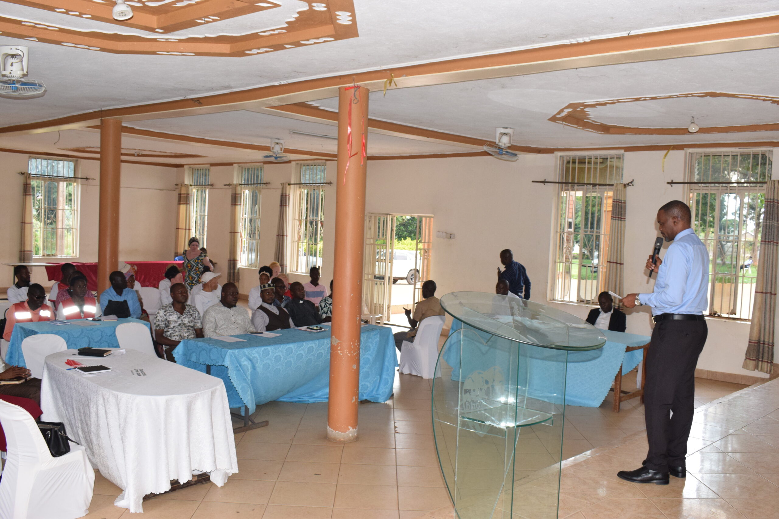 Chairperson L.C V, Iganga District thanking WAA for the initiative and committing to support persons with albinism to access the special grant