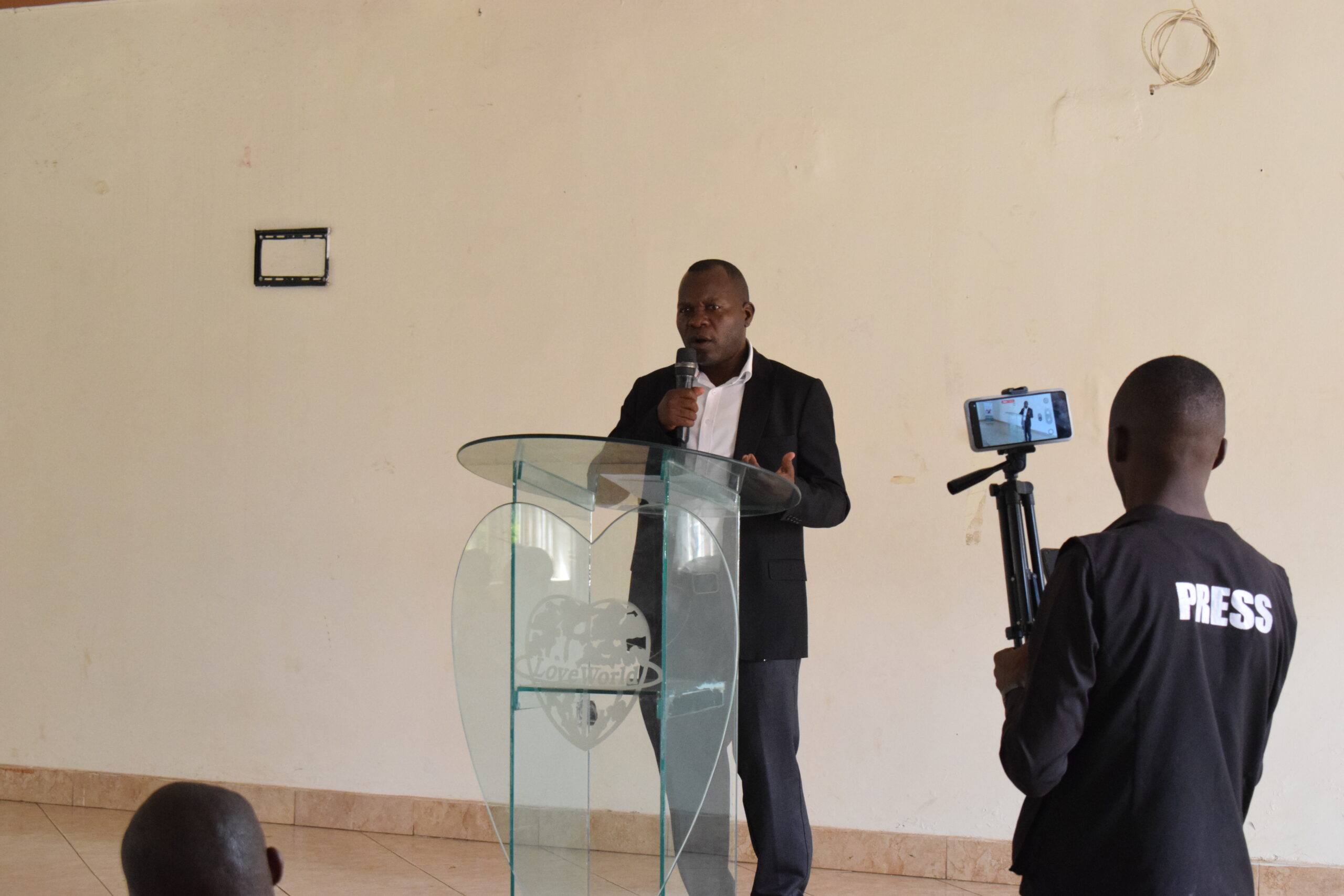 District Health Officer -Iganga Distriict thanking WAA for the initiative and commiting to conduct a MES for PWA, including cancer screening and eye checks.